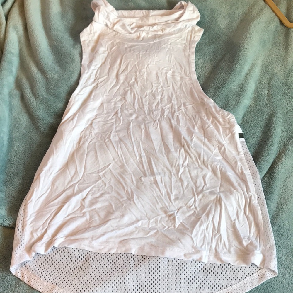 Workout tank